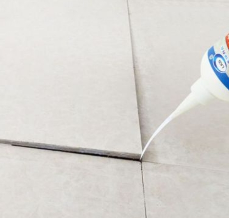 广东瓷砖空鼓维修公司分享卫生间瓷砖脱落的原因可能有以下几点
